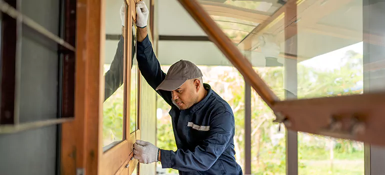 Double Hung Vinyl Window Sash Replacement in Deltona, FL